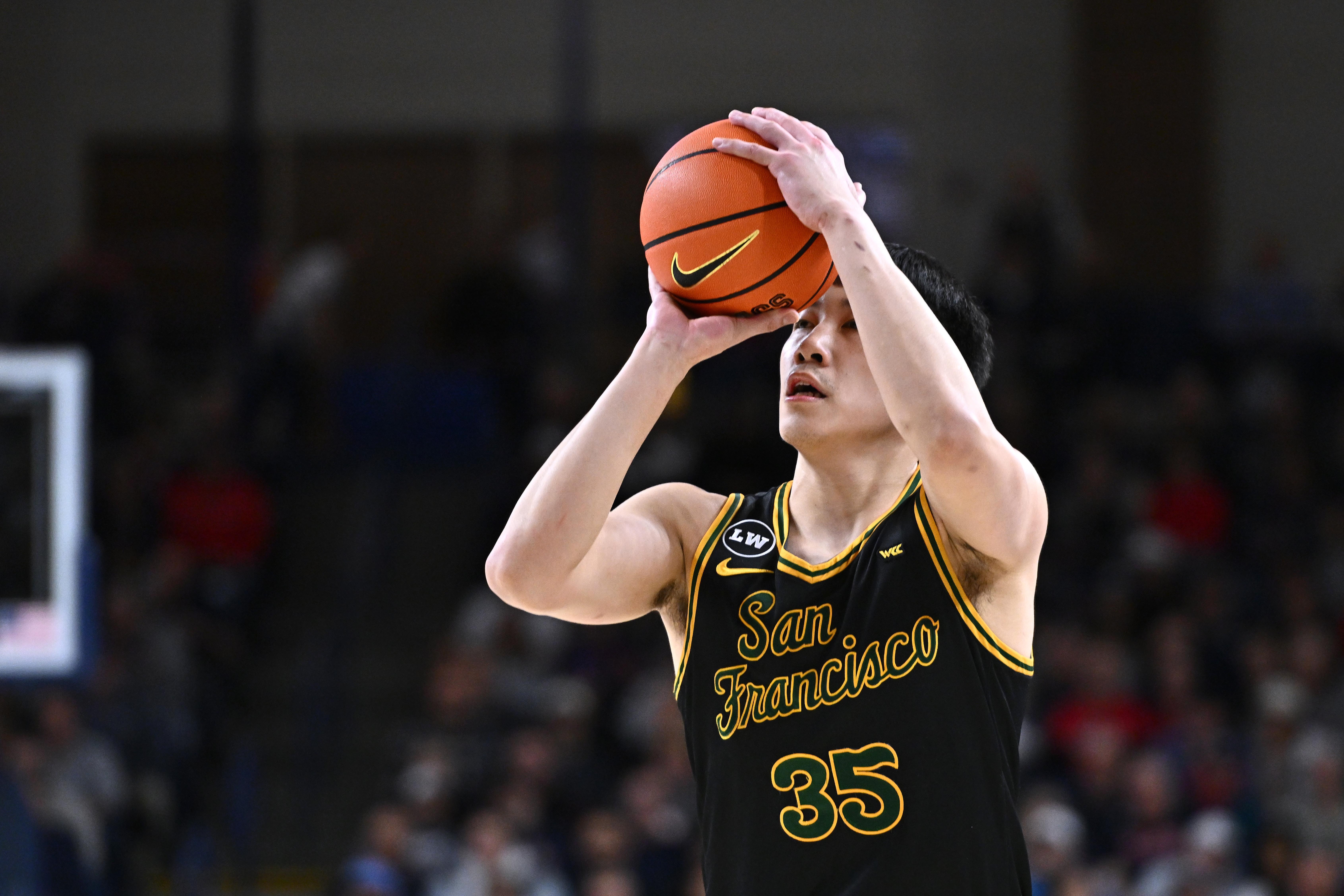 开云网址-媒体人：王俊杰转校机遇和挑战并存 希望能去个更重视他的学校